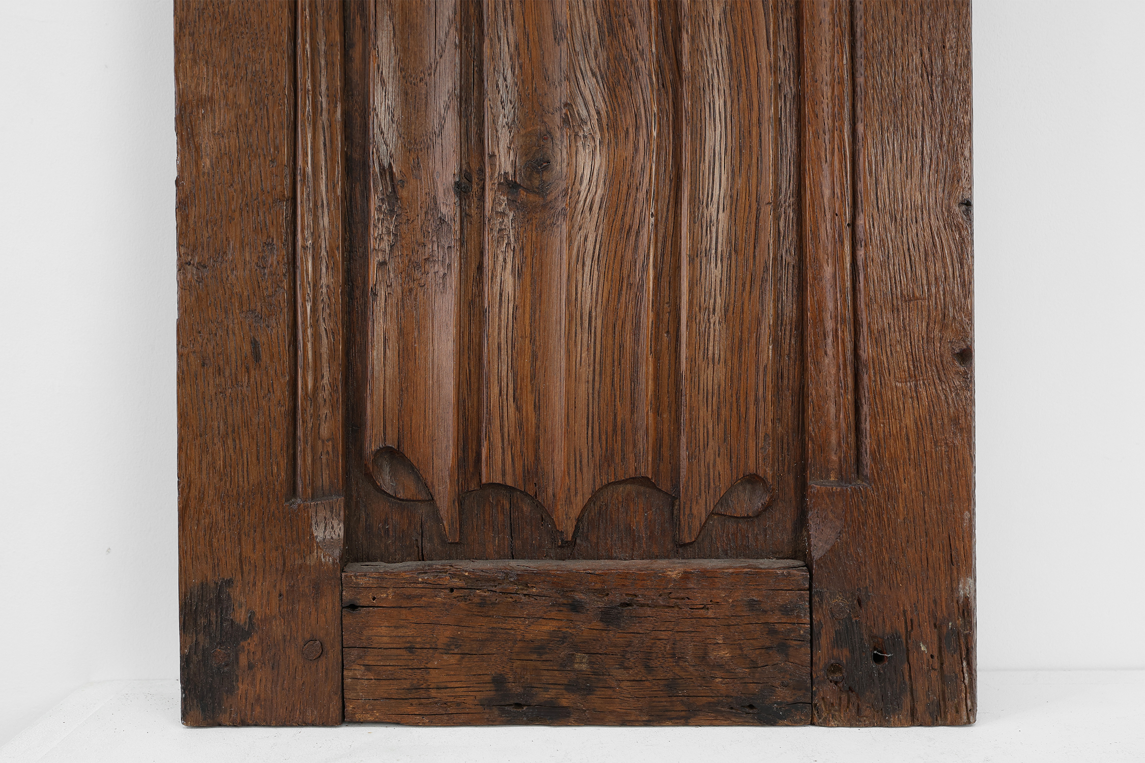 Early 16th Gothic century carved oak relief panel, Francethumbnail